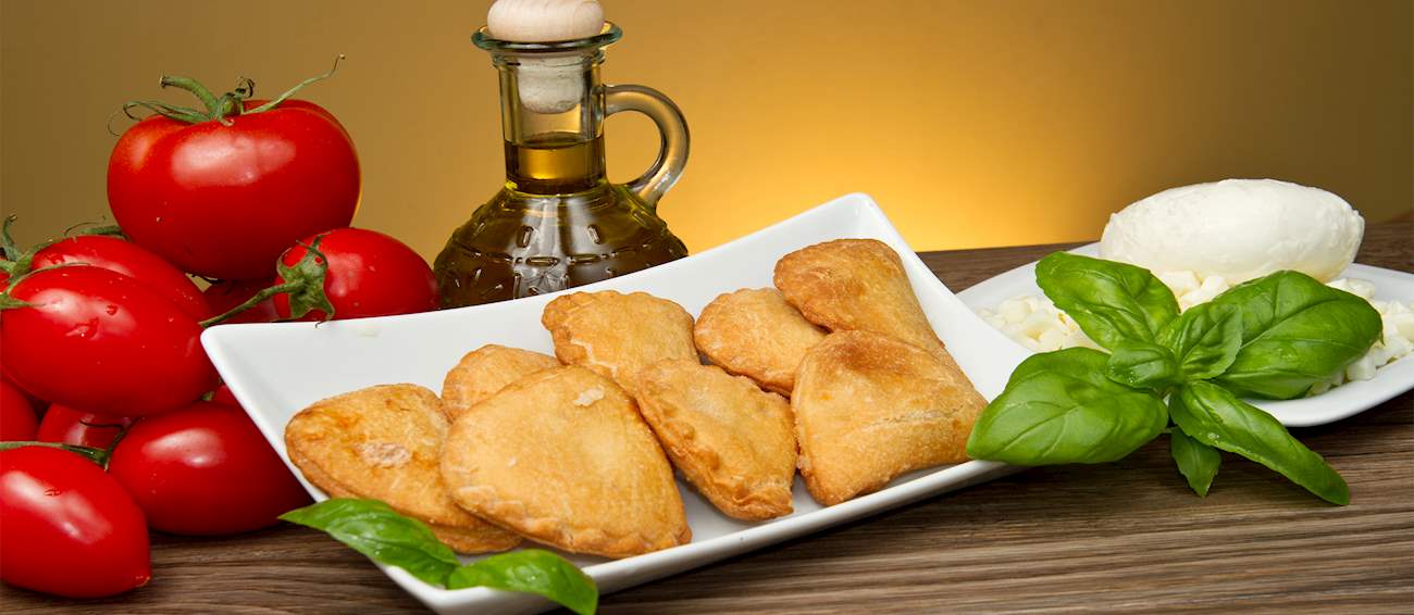 Panzerotti | Traditional Snack From Apulia, Italy | TasteAtlas