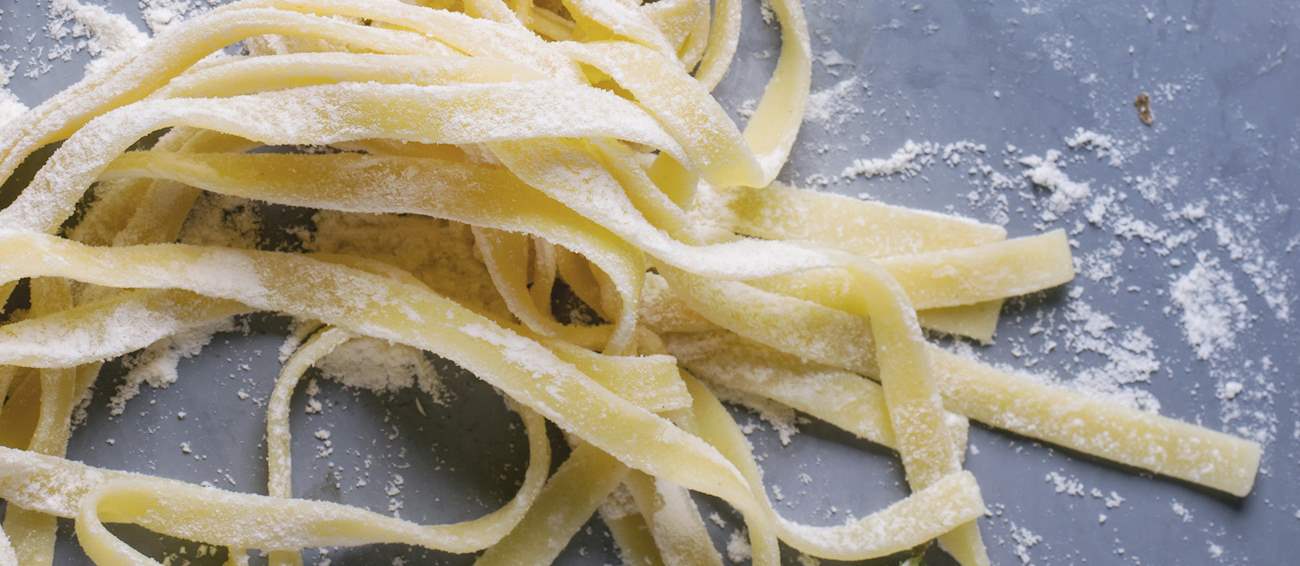 Linguine | Local Pasta Variety From Genoa, Italy | TasteAtlas