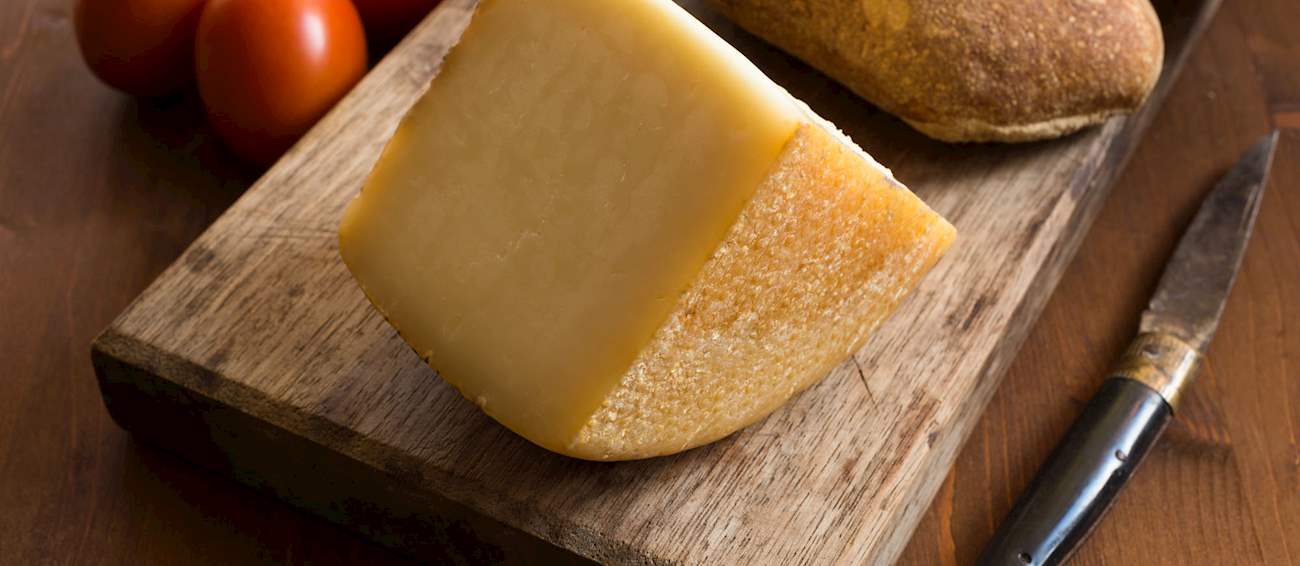 Pecorino Sardo | Local Cheese From Sardinia, Italy | TasteAtlas