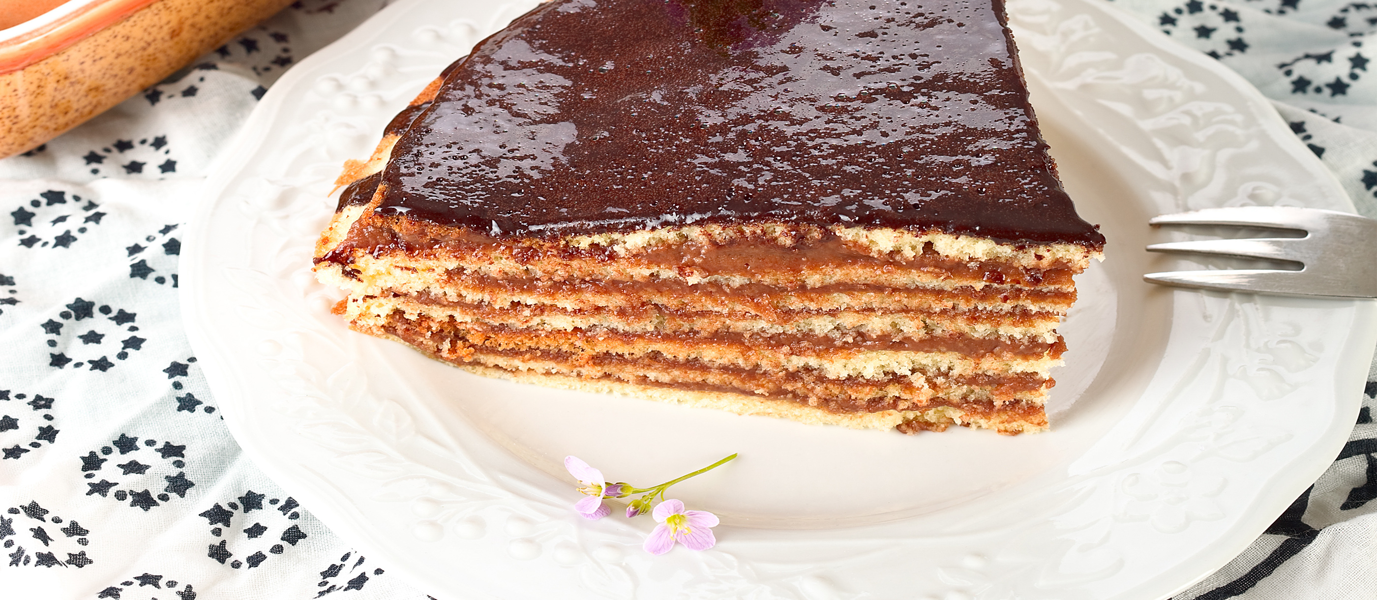 German Frankfurter Kranz (Crown Cake) Recipe