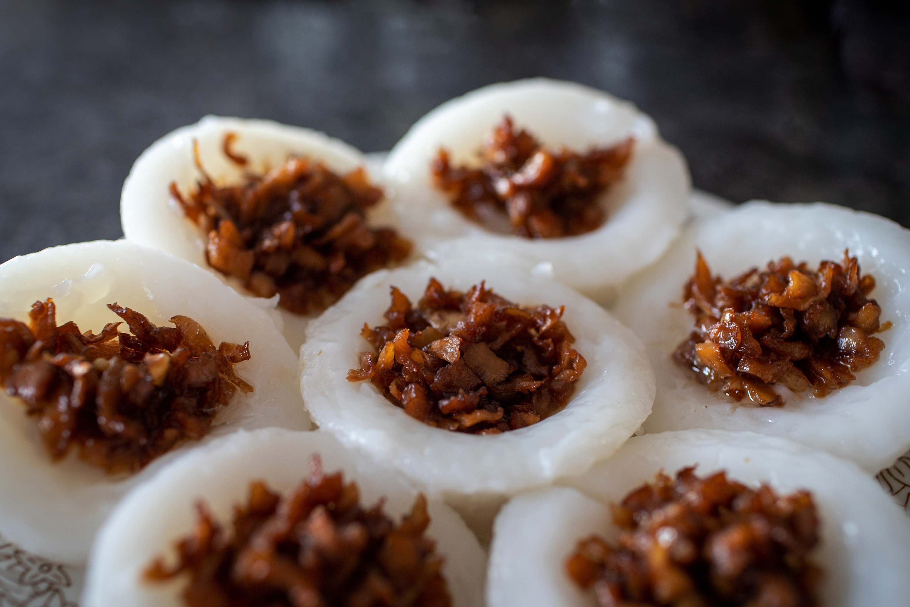 Steamed Rice Cake (Chwee Kueh)