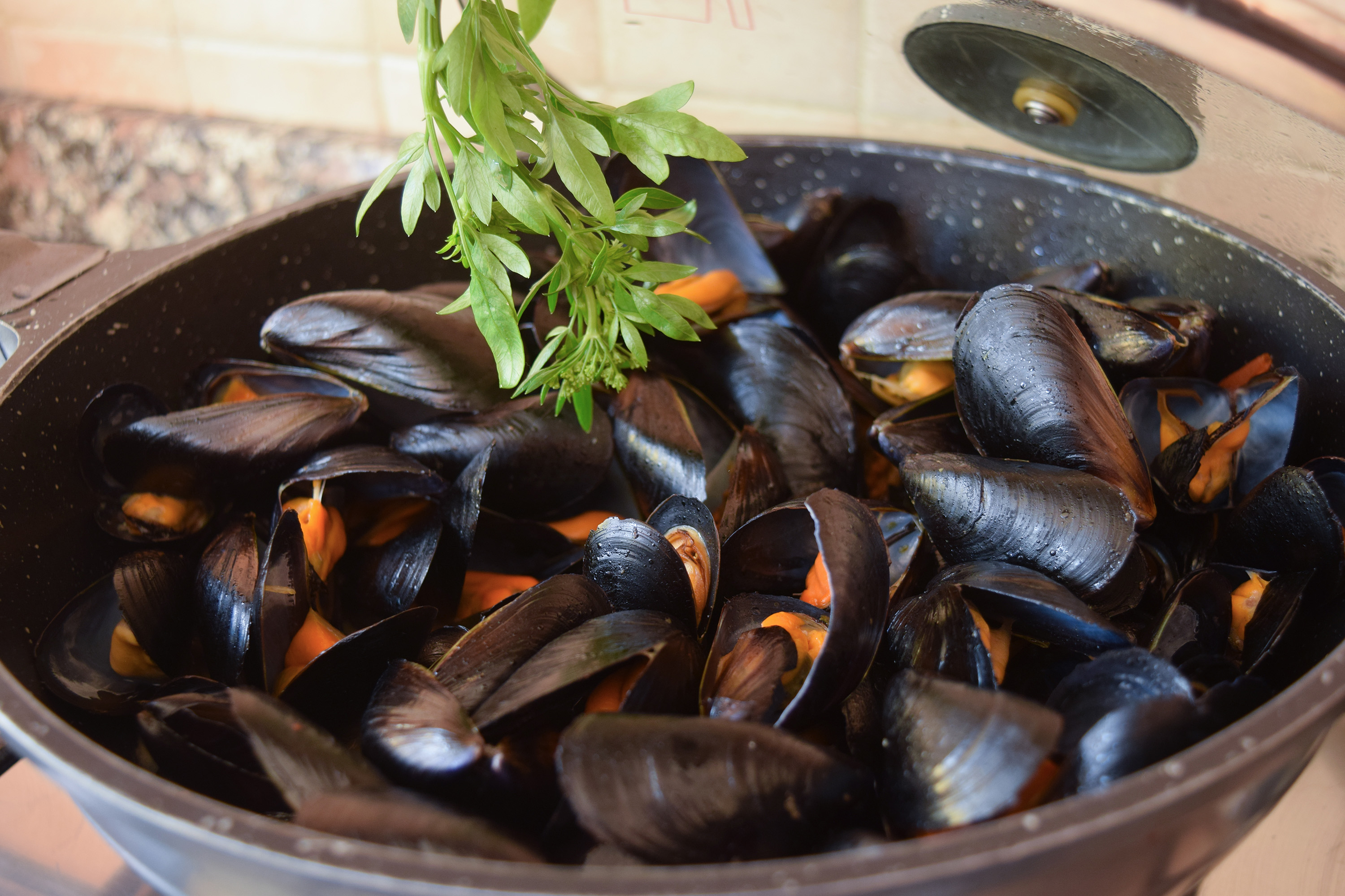Mussels in Carta fata® - Decorfood Italy 