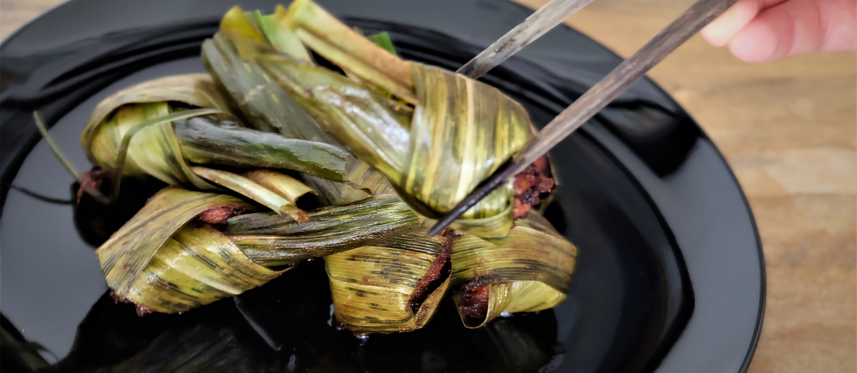 Kai Hor Bai Tong (Chicken in Banana Leaves) Recipe