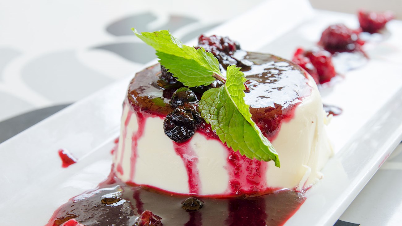 Panna Cotta | Traditional Pudding From Piedmont, Italy | TasteAtlas