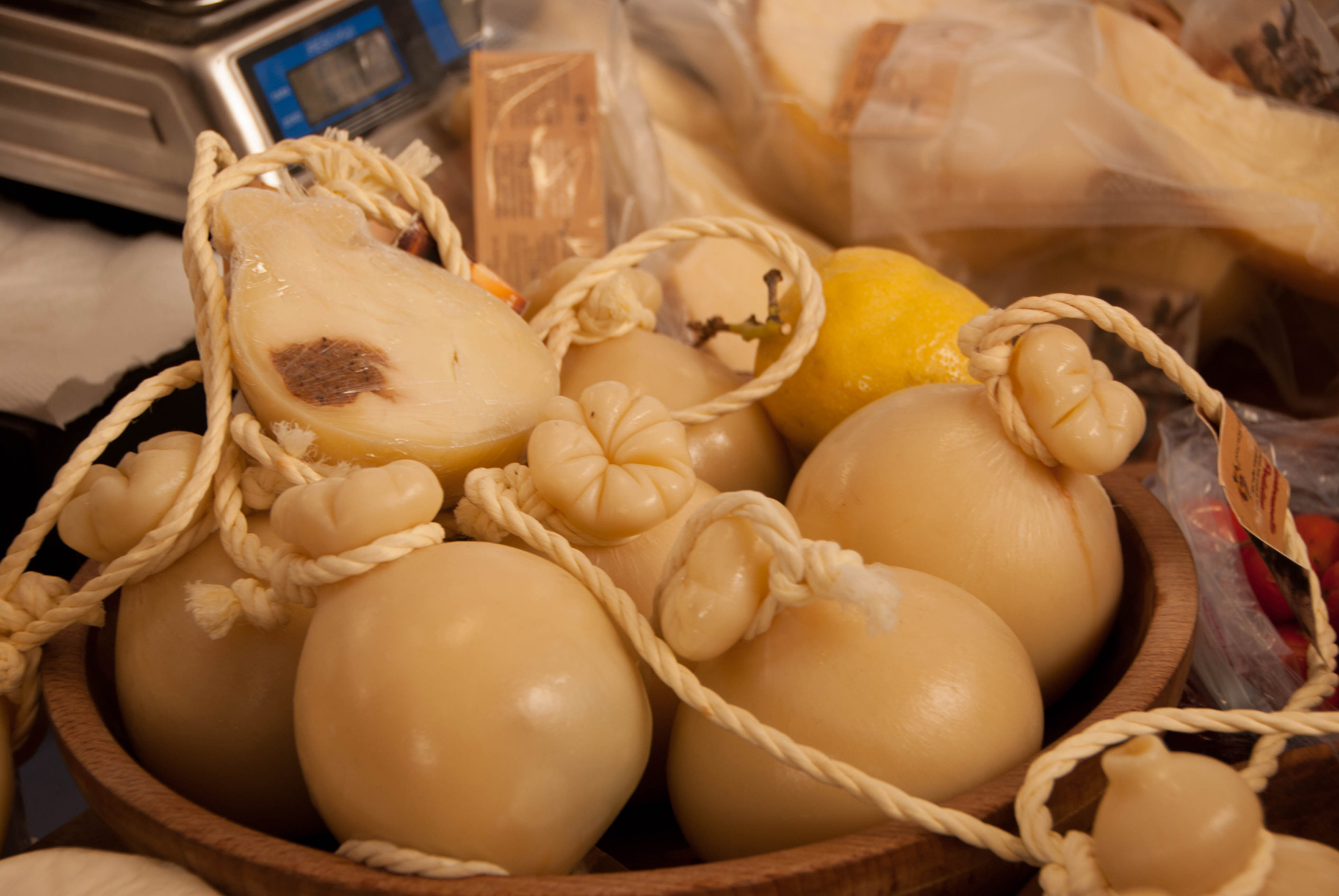 Caciocavallo Podolico | Local Cheese From Italy, Western Europe