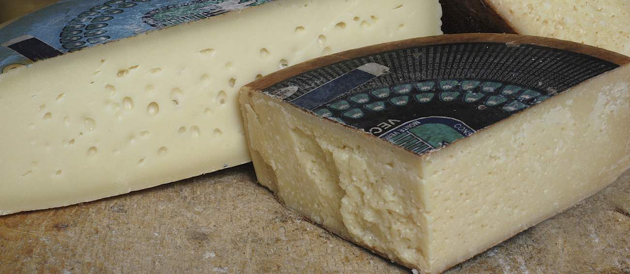 Monte Veronese | Local Cheese From Province of Verona, Italy | TasteAtlas