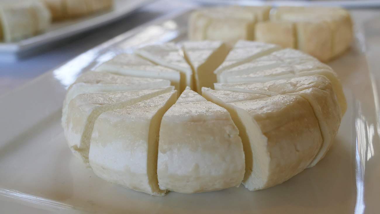 Robiola di Roccaverano | Local Cheese From Province of Asti, Italy | TasteAtlas