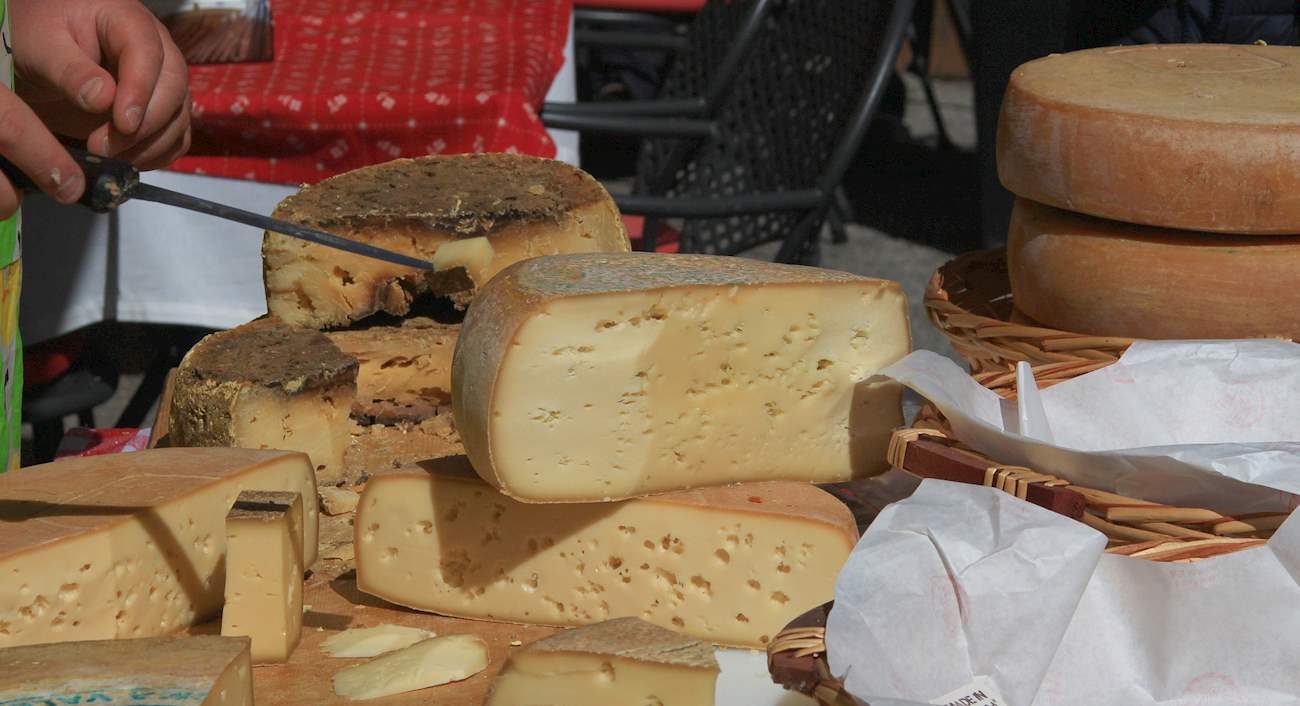 Malga | Local Cheese From Friuli-Venezia Giulia, Italy | TasteAtlas