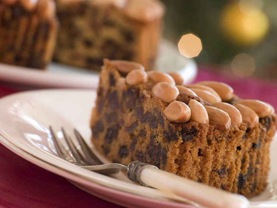 Dundee Cake Authentic Recipe | TasteAtlas