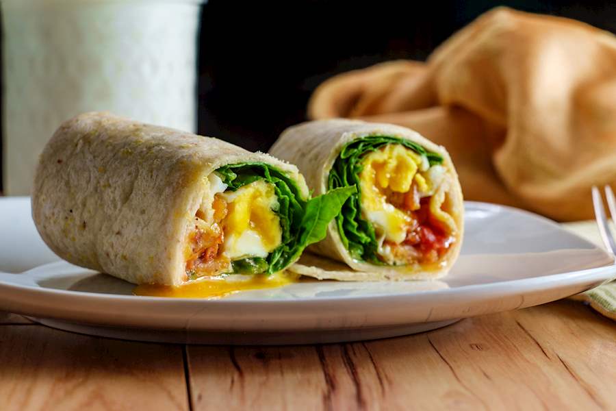 Spinach Egg Bacon & Cheese Breakfast Burrito Hamilton Beach